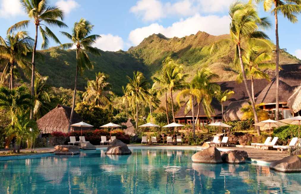 Luxury beach resorts